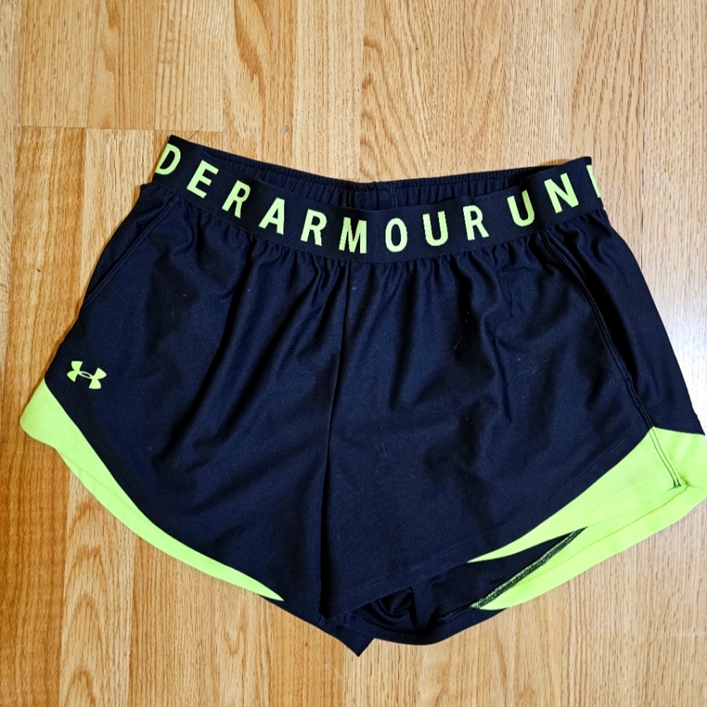 1X Under Armour Women's Plus Size Play Up 5 Inch Shorts